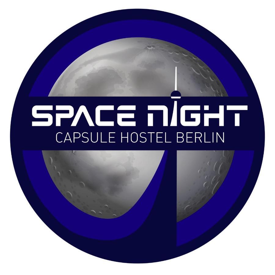 Space Night Capsule Hostel Berlin Exterior photo